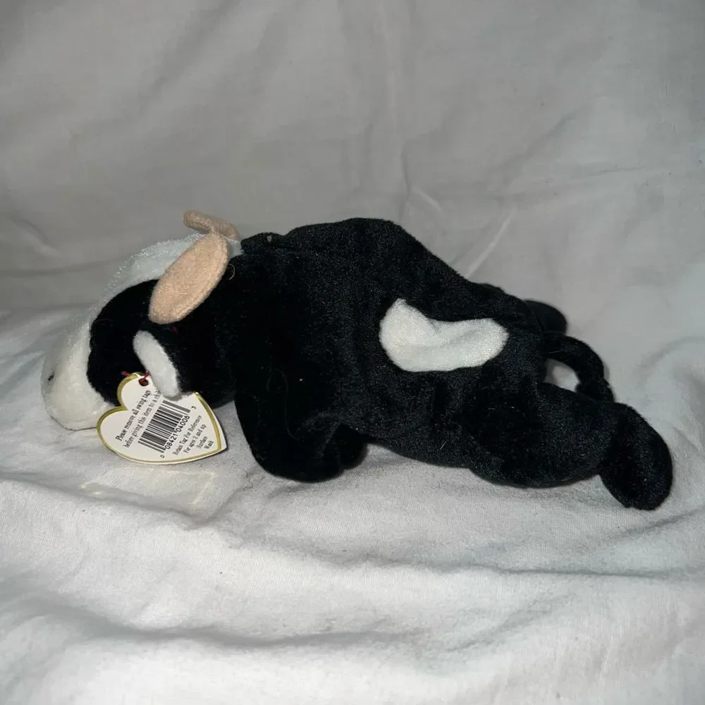 TY Original Beanie Baby “Daisy” Style 4006 1994